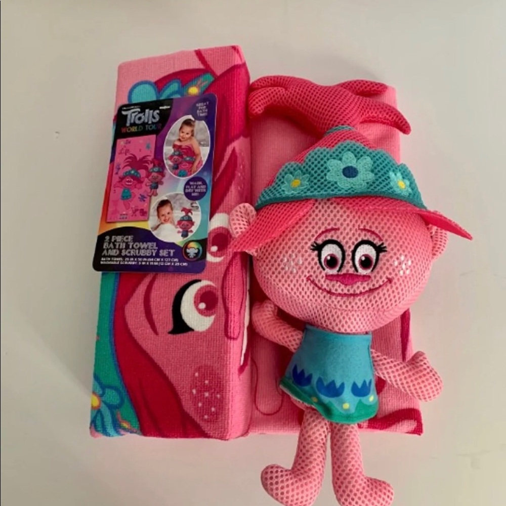 Trolls World Tour 2 Piece Bath Towel Set